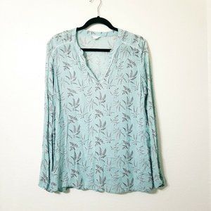 Caslon Long Sleeve Summer Blouse with Leaf Print